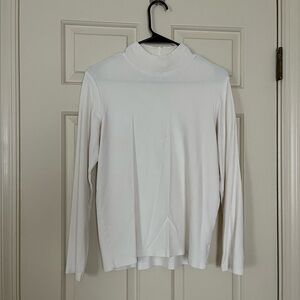 Vintage Eddie Bauer White Lightweight Women’s Turtleneck